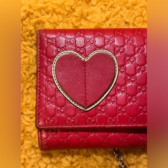 Gucci Guccissima Red Heart Continental Long Wallet w/ Chain - Picture 5 of 16